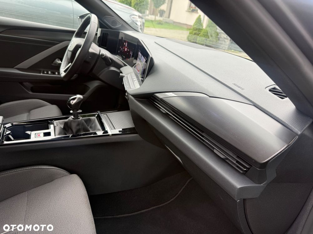 Opel Astra 1.2 T GS Line S&S - 40