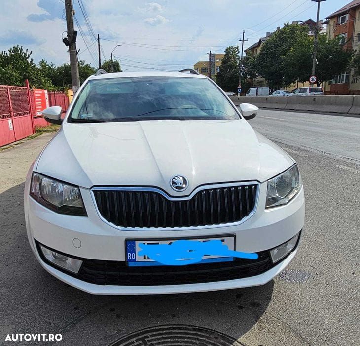 Skoda Octavia 1.4 TSI ELEGANCE DSG - 2