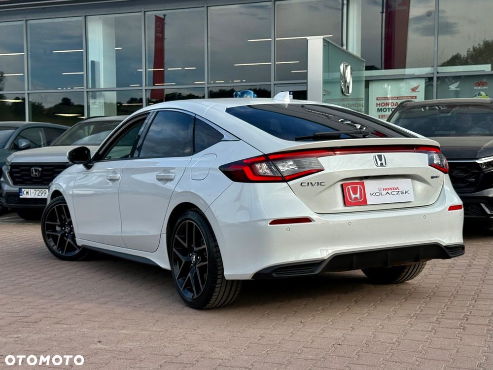 Honda Civic 2.0 i-MMD Advance BSI CVT - 3