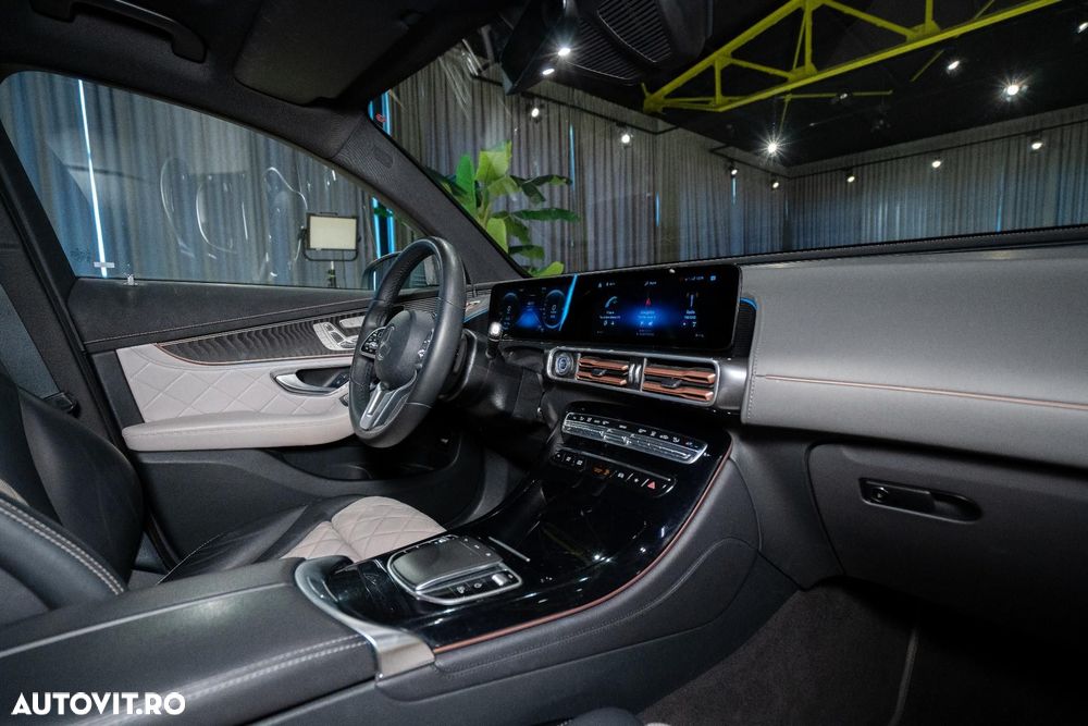 Mercedes-Benz EQC - 27