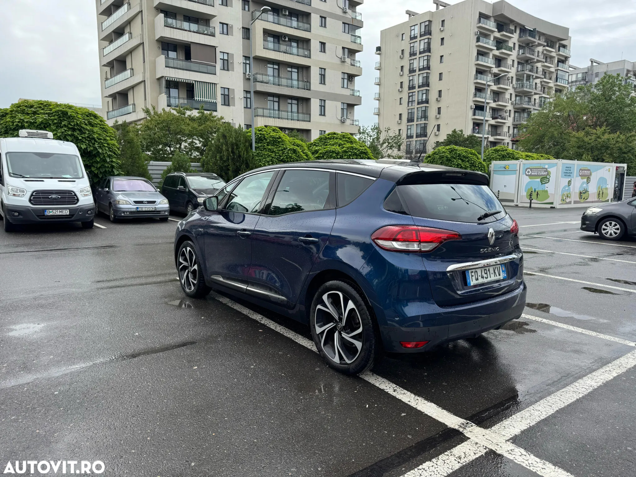 Renault Scenic BLUE dCi 120 EDC BOSE EDITION - 4