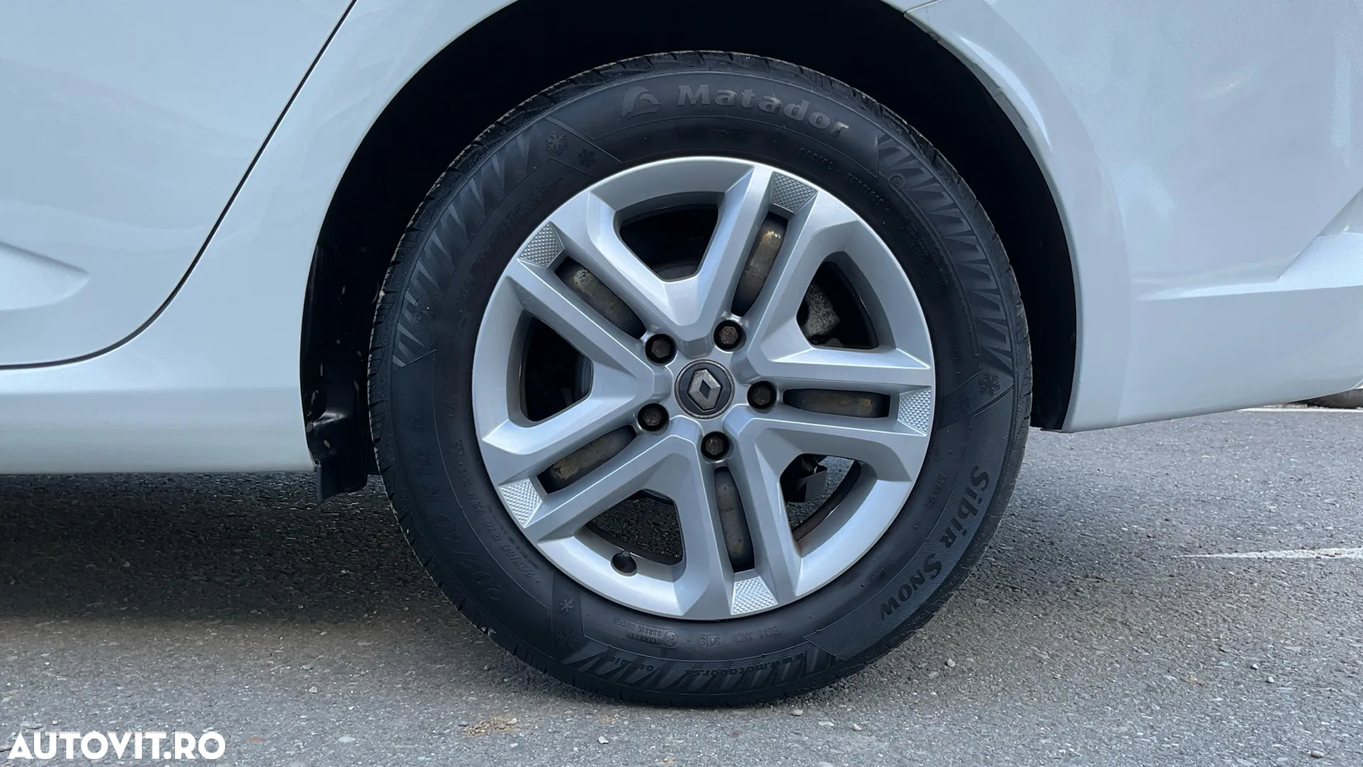 Renault Megane TCe EDC Zen - 23