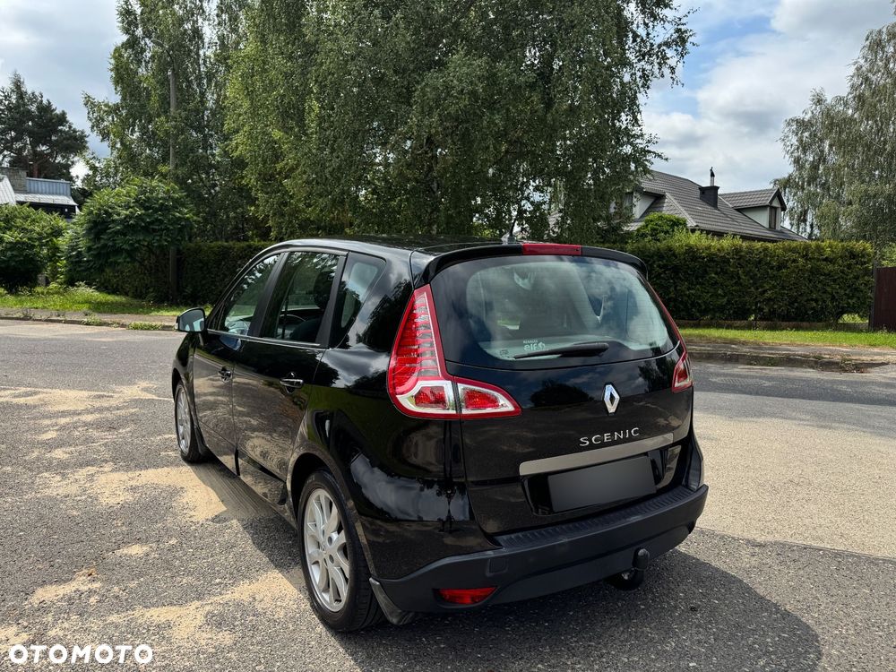 Renault Scenic 1.6 16V Luxe Expression - 10