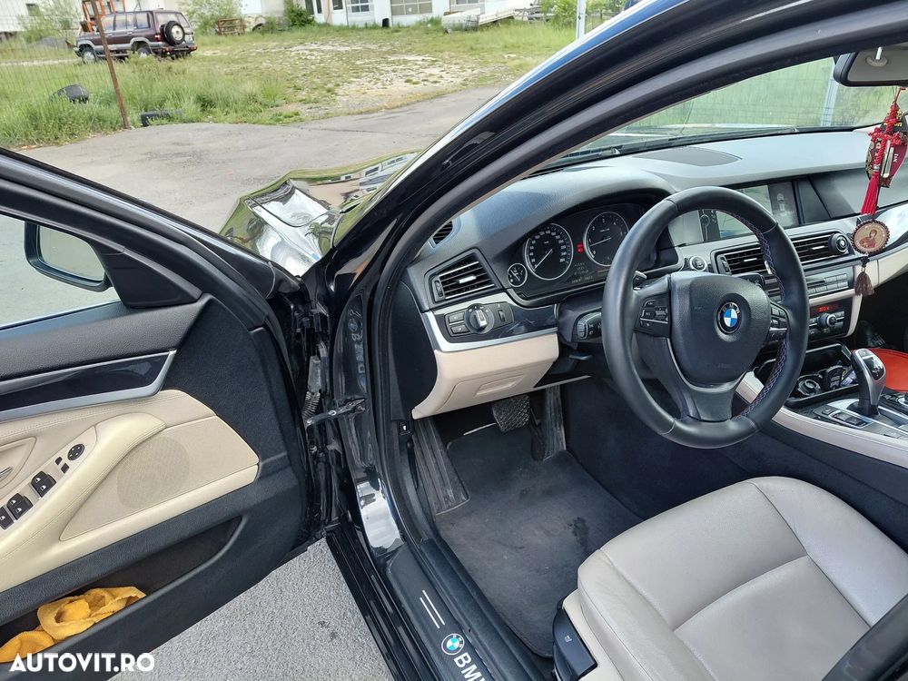 BMW Seria 5 530d xDrive Aut. - 1