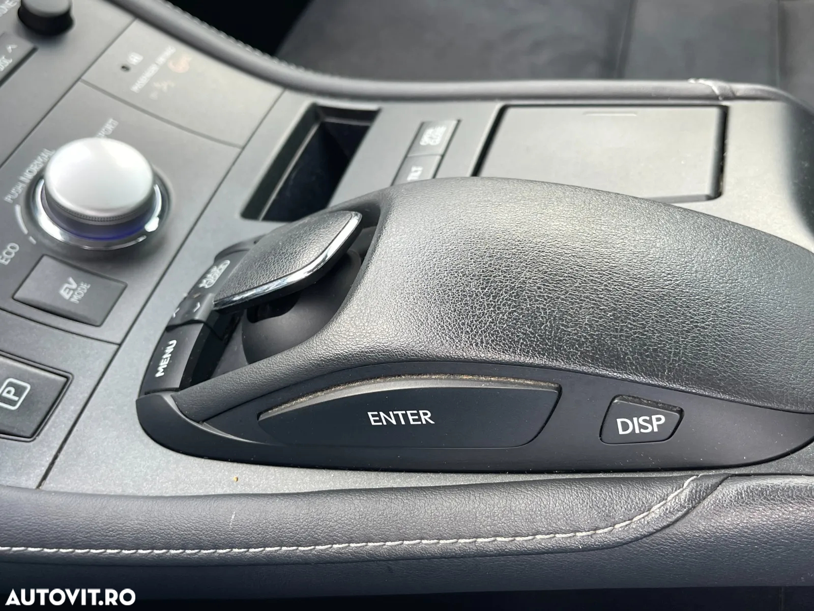 Lexus CT 200h Impression Line - 8