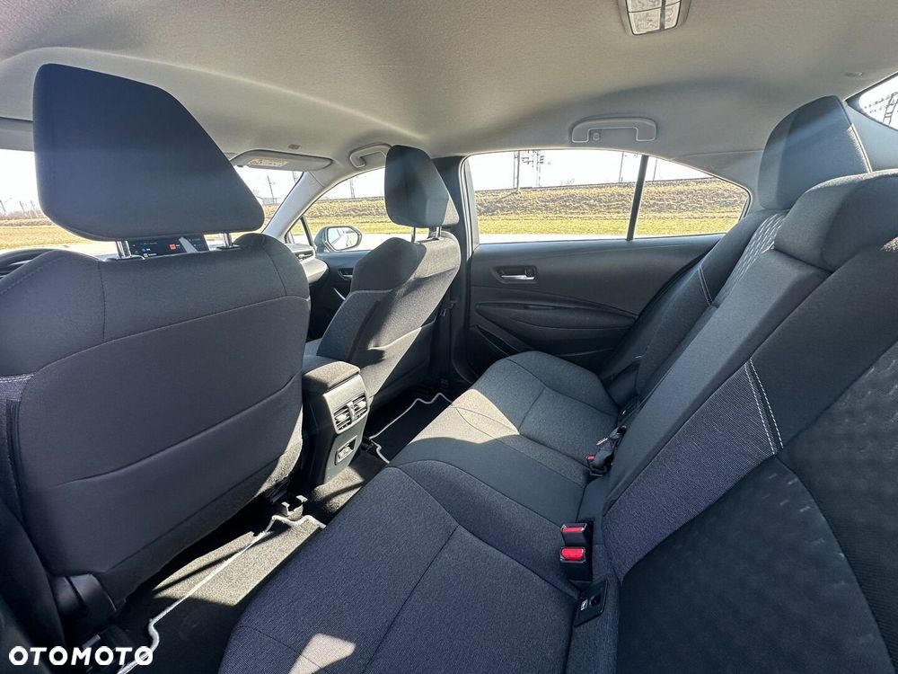 Toyota Corolla 1.8 Hybrid Comfort - 13