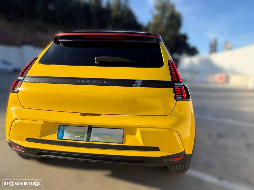 Renault 5 E-Tech 52 kWh Techno Autonomia Conforto - 42