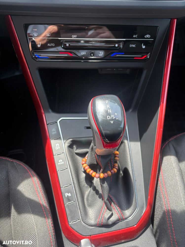 Volkswagen Polo 2.0 TSI DSG GTI - 10
