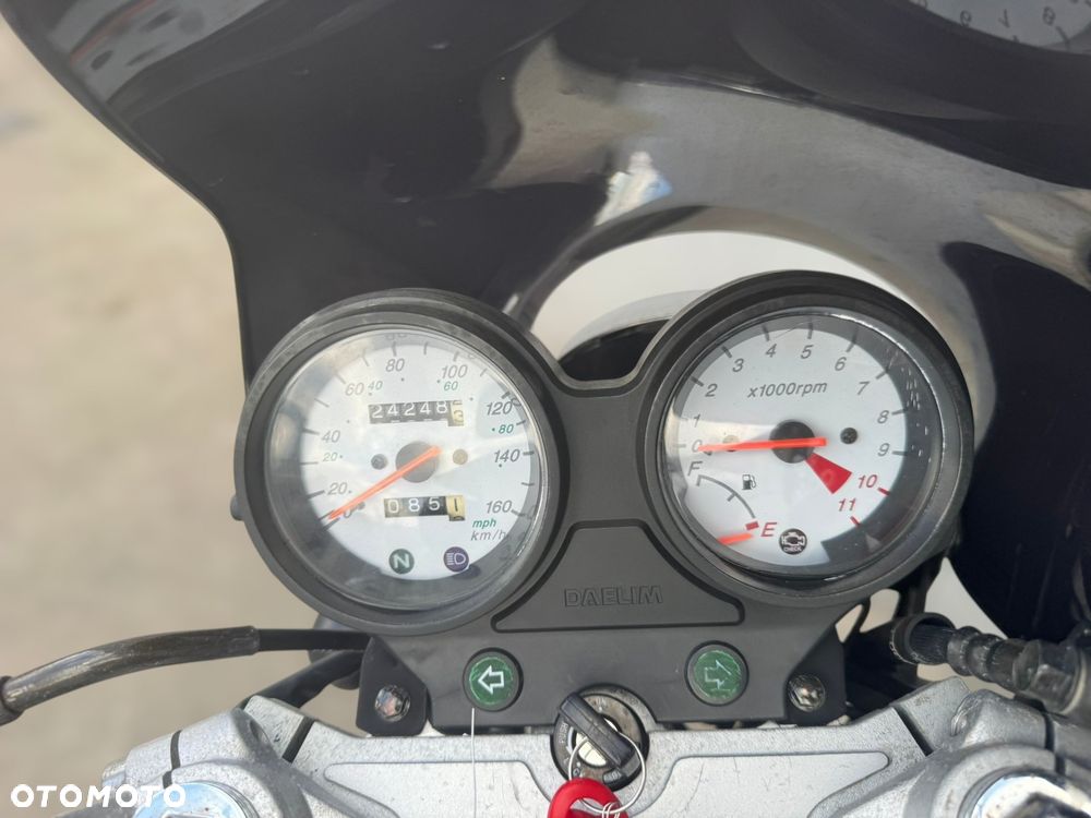 Daelim Roadwin - 11