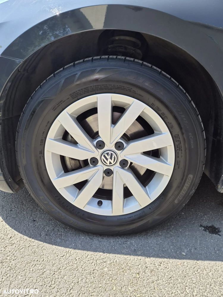 Volkswagen Passat 1.4 TSI Trendline - 17