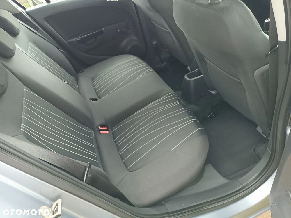 Opel Corsa 1.2 16V Essentia - 24