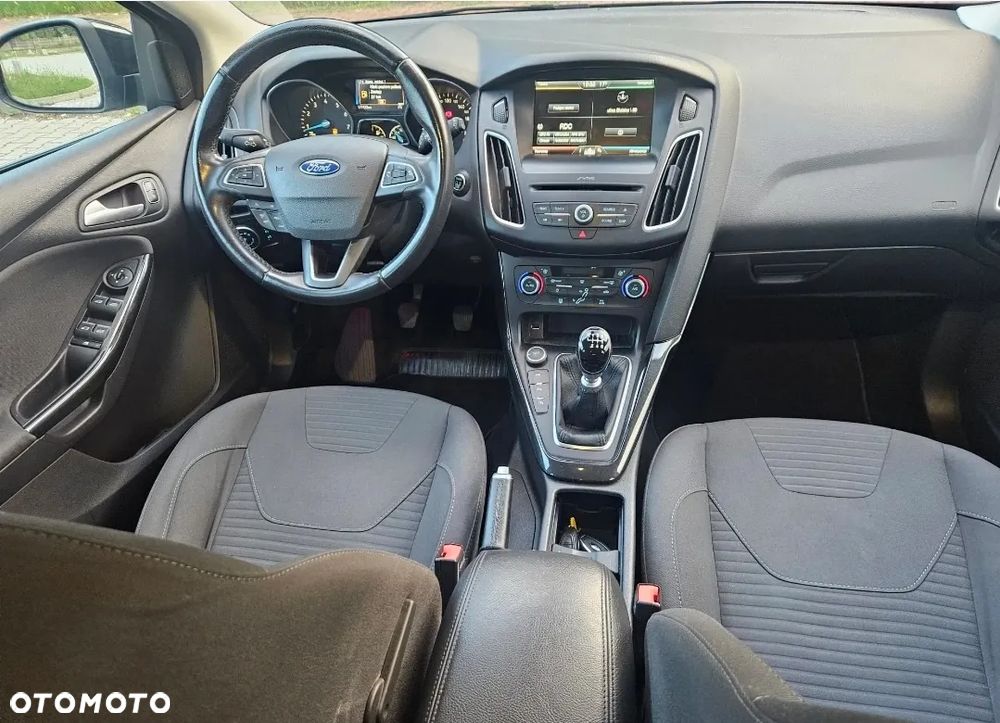 Ford Focus 1.5 EcoBoost Start-Stopp-System Business Edition - 12