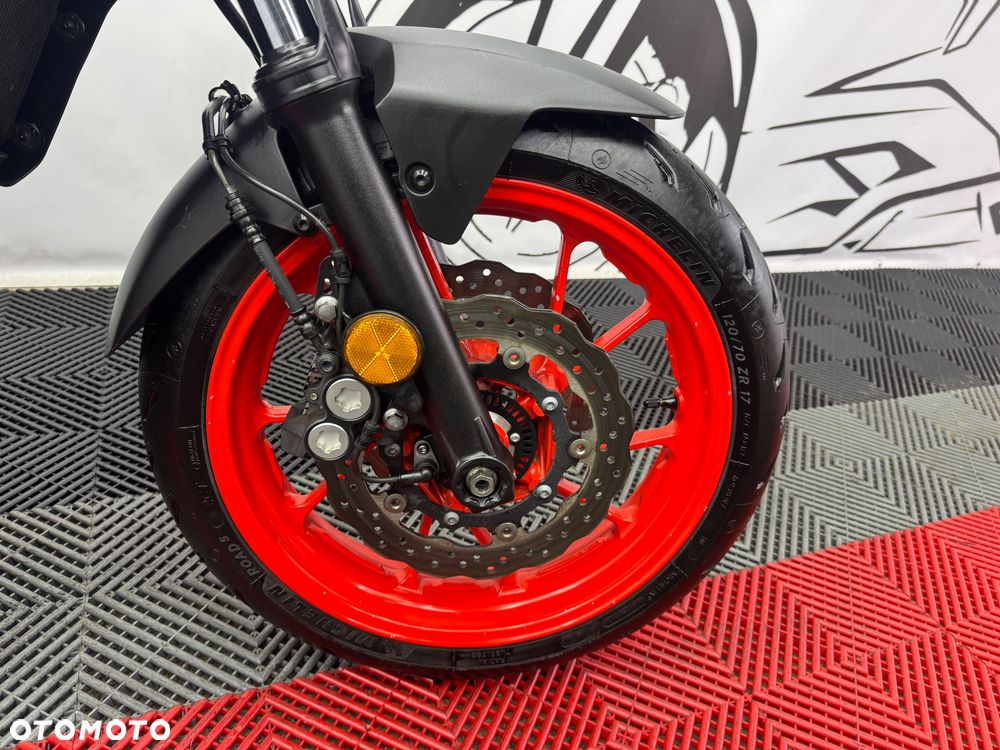 Yamaha MT - 38