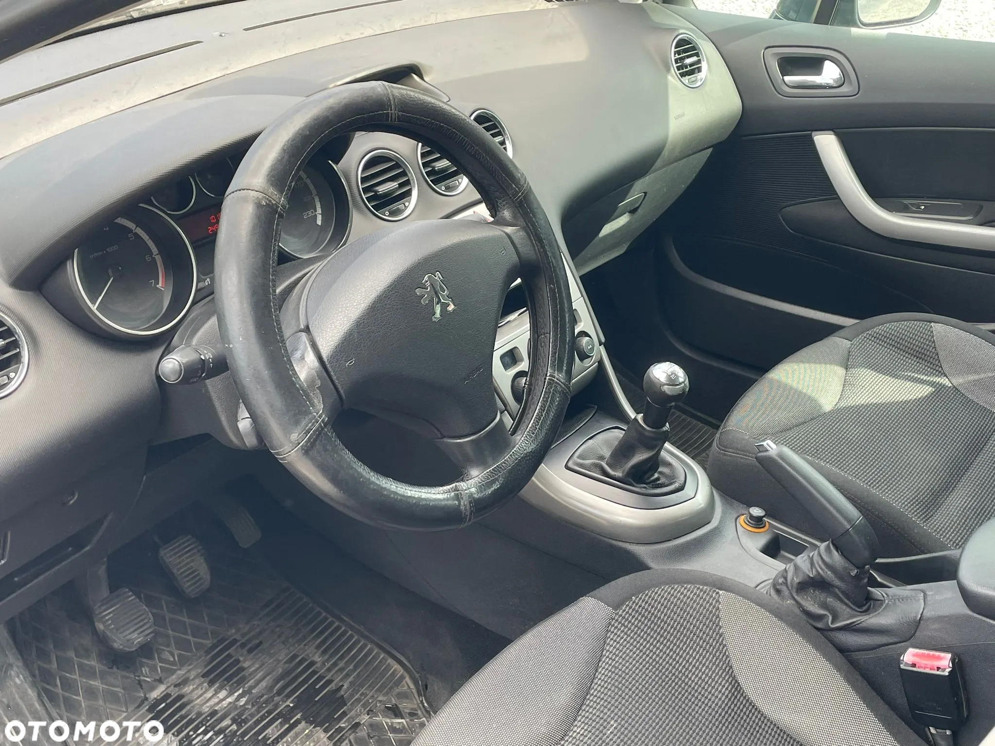 Peugeot 308 1.6 Premium - 19