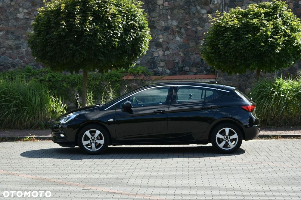 Opel Astra 1.4 T Enjoy S&S - 21