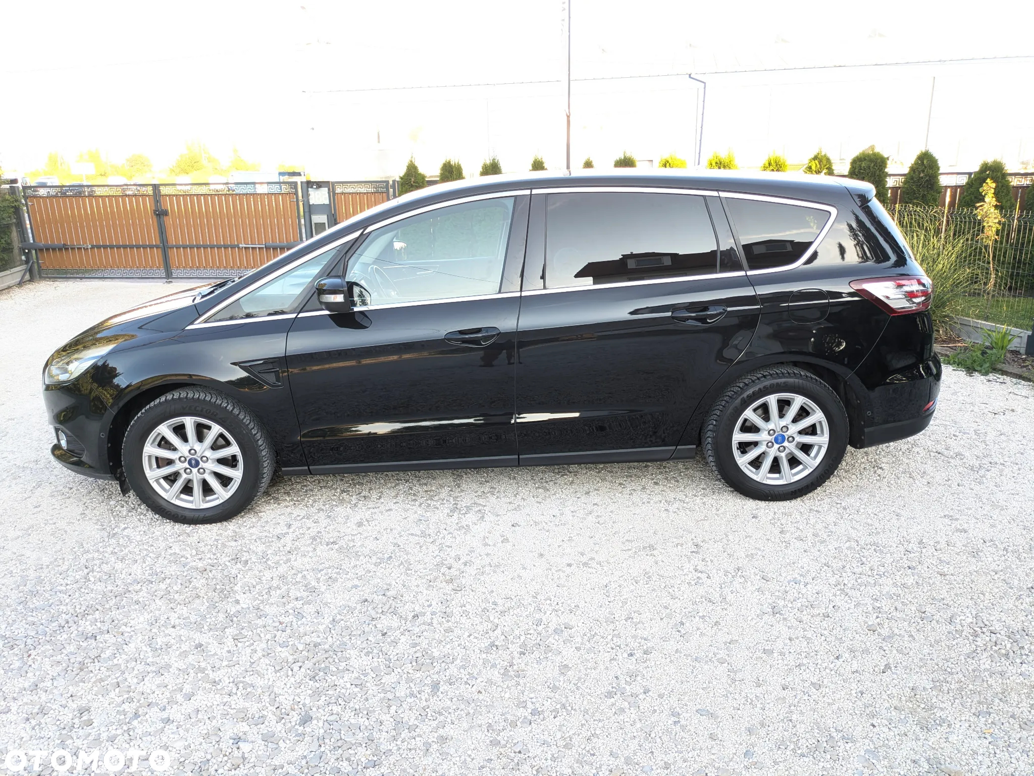 Ford S-Max - 4
