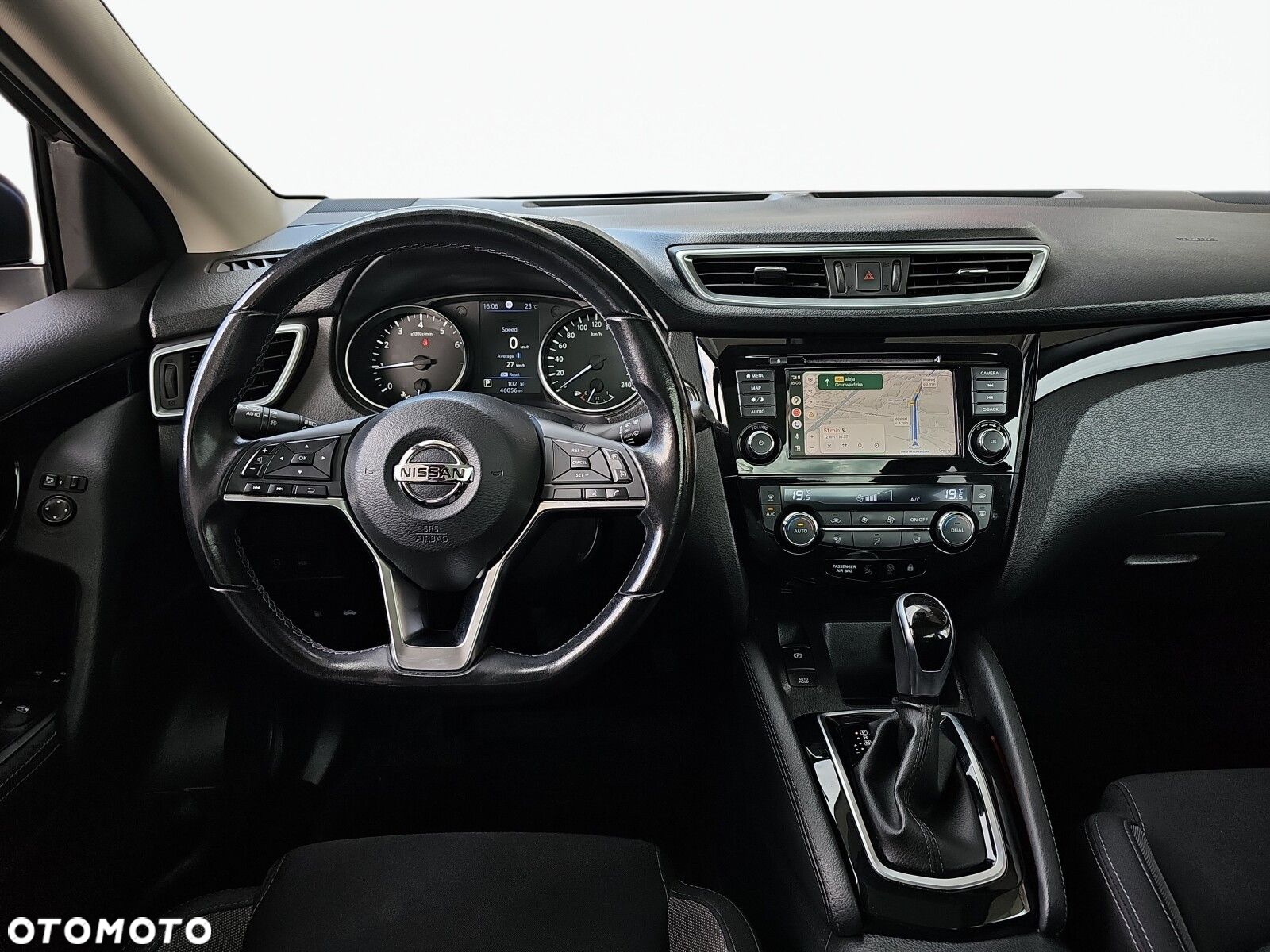 Nissan Qashqai 1.3 DIG-T N-Connecta DCT - 12
