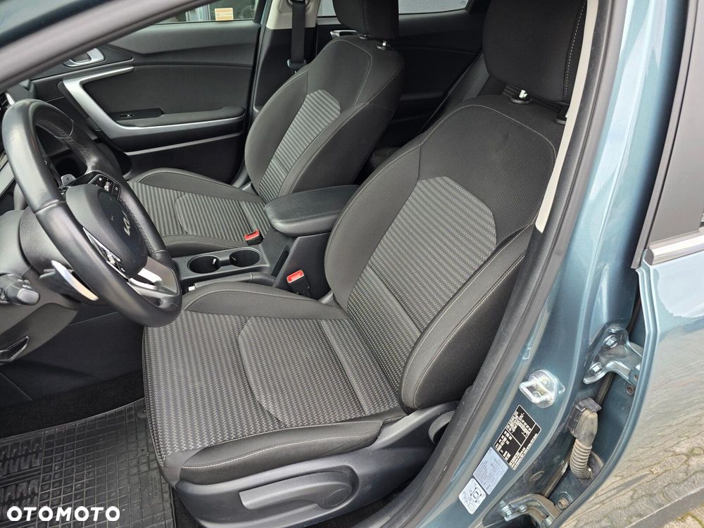 Kia XCeed 1.5 T-GDI M DCT - 14