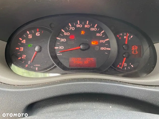 Renault Master - 9