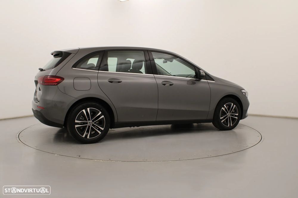 Mercedes-Benz B 250 e - 5
