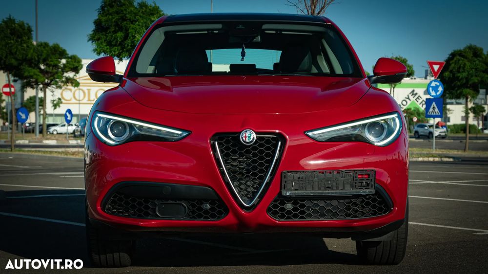 Alfa Romeo Stelvio 2.0 Turbo AWD AT8 Super - 2
