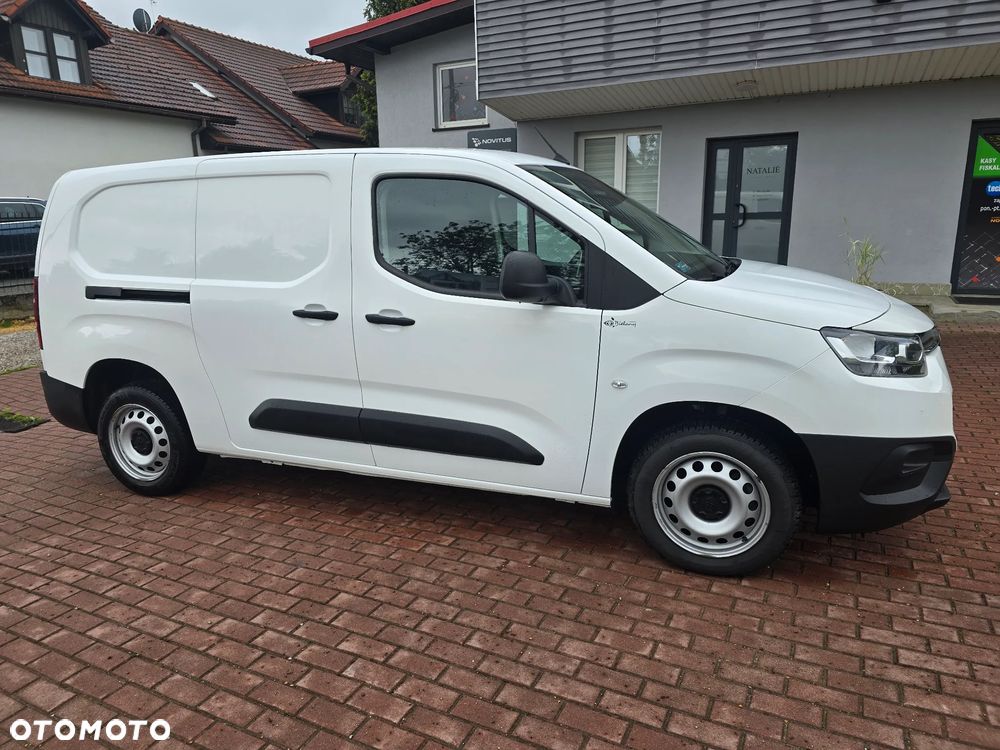 Toyota Proace City - 8