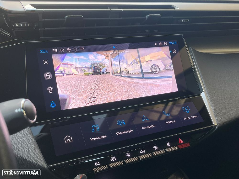 Peugeot 408 1.6 Hybrid GT e-EAT8 - 31