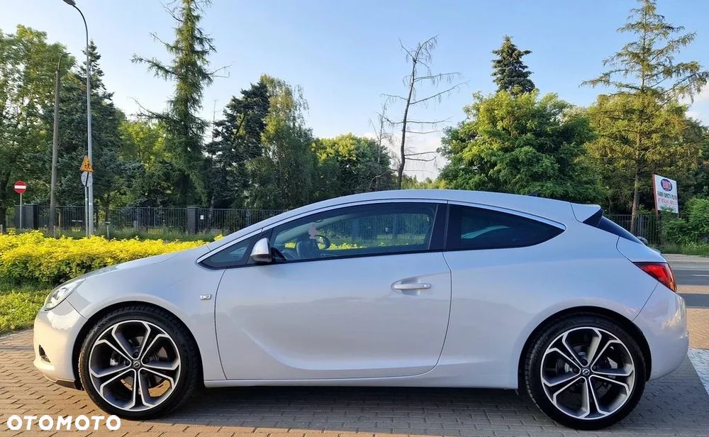 Opel Astra GTC 2.0 CDTI ecoFLEX Start/Stop Edition - 31