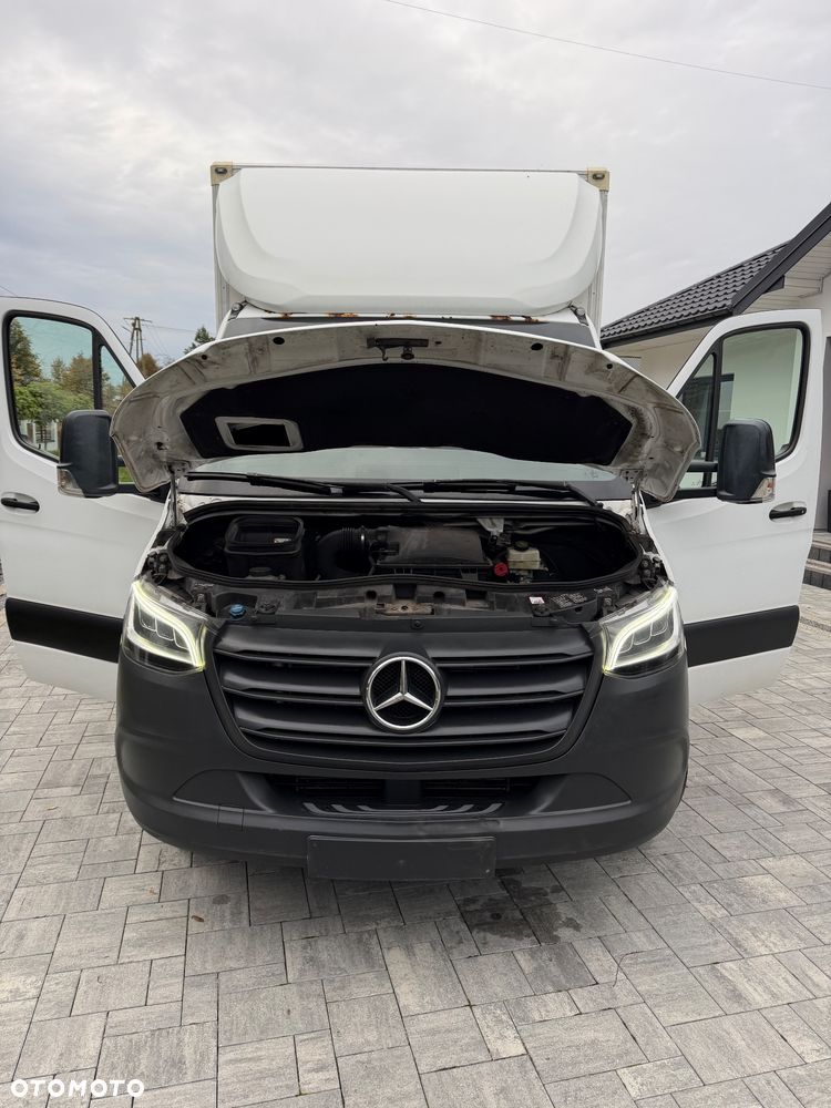 Mercedes-Benz Sprinter - 35