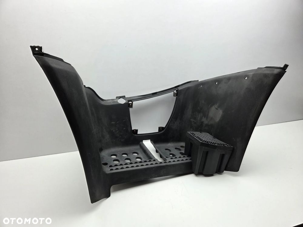 STOPIEN LEWY PODEST PODSTOPIEN  TGB BLADE 425 - 3