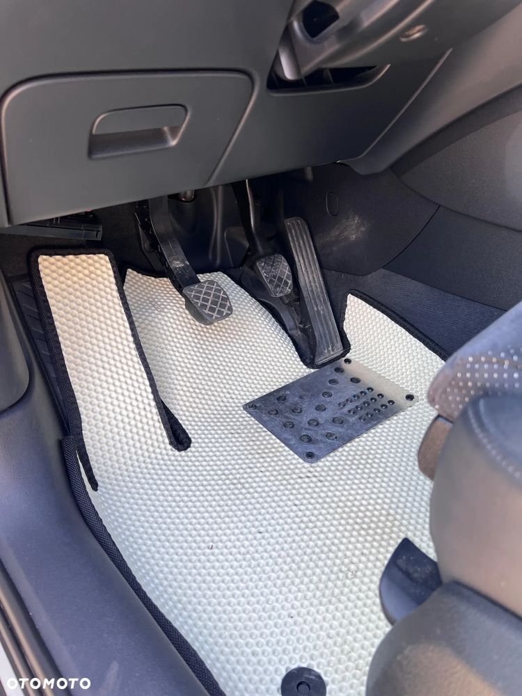 Audi Q3 2.0 TDI Sport - 26