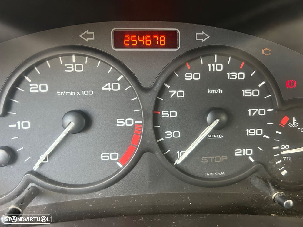 Peugeot 206 1.4 HDi Black & Silver - 6