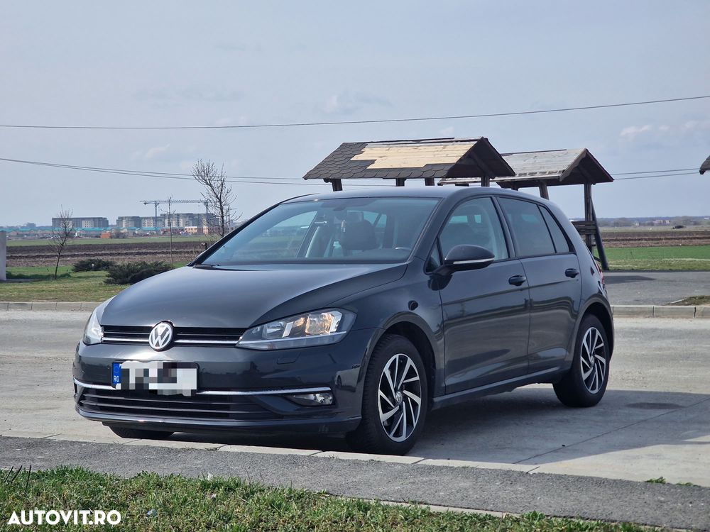 Volkswagen Golf 1.6 TDI Join - 1
