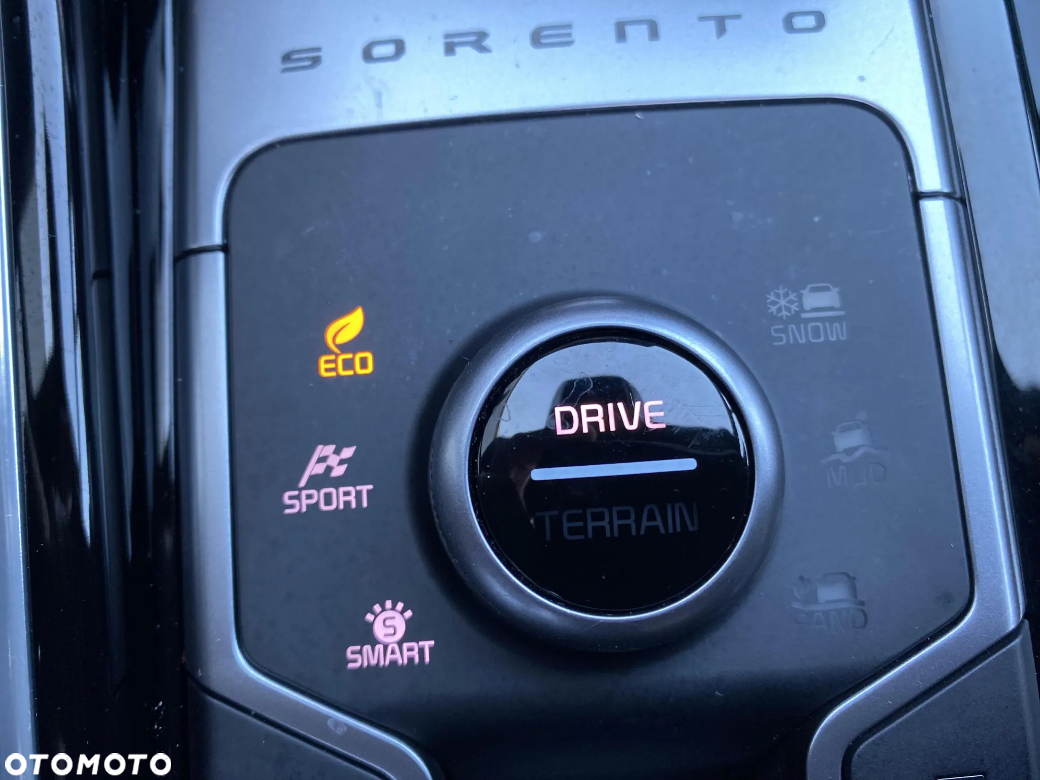 Kia Sorento - 33