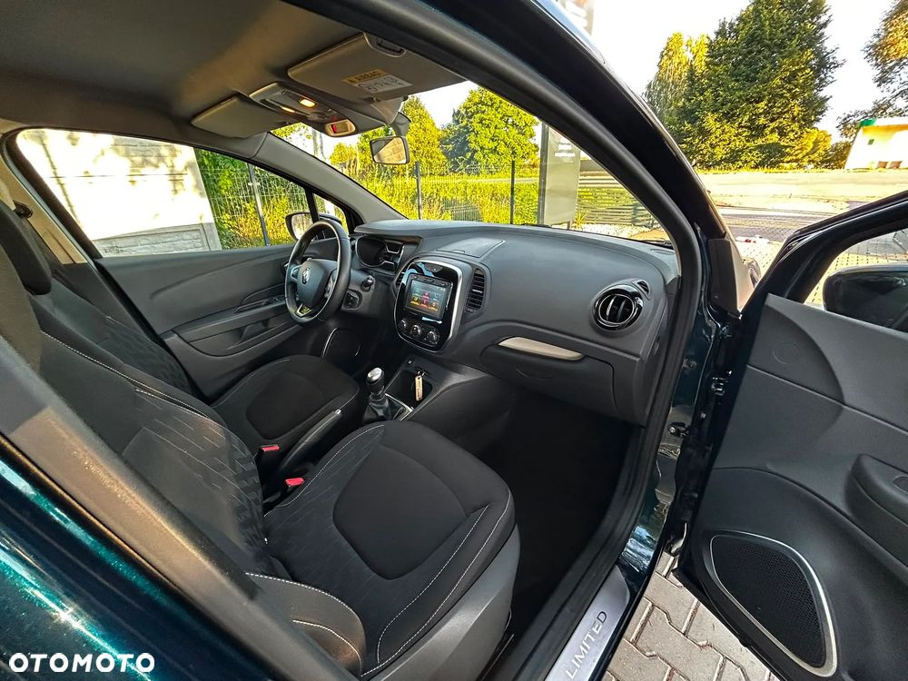 Renault Captur - 24