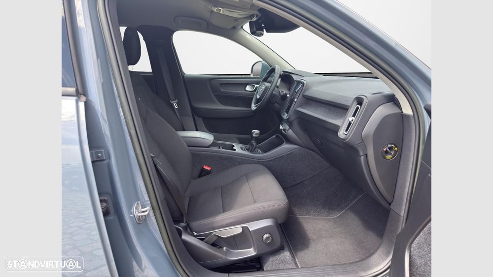 Volvo XC 40 1.5 T2 Essential - 12