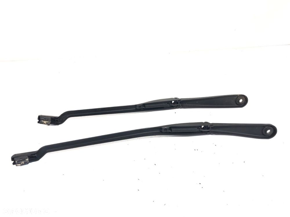 RAMIĘ WYCIERACZKI KOMPLET PRZÓD  BMW 5 (G30, F90) 2016 - 2022 530 e Plug-in-Hybrid 135 kW [184 KM] - 4