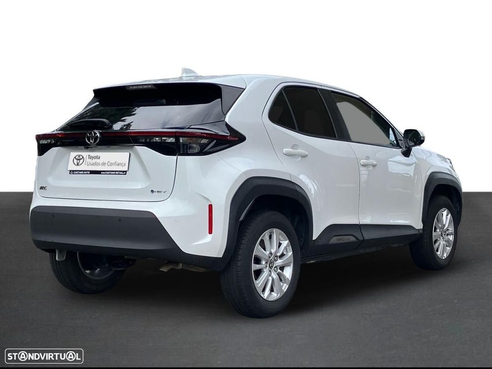 Toyota Yaris Cross 1.5 HDF Comfort Plus - 17