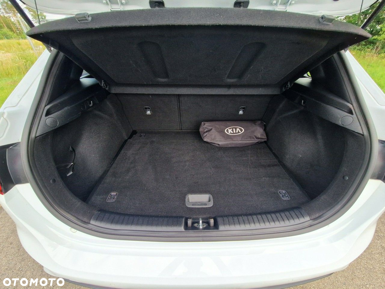 Kia Ceed - 14