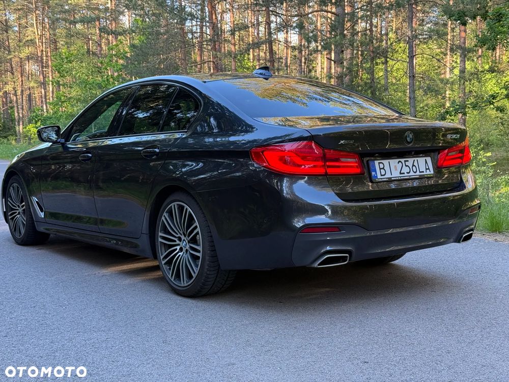 BMW Seria 5 530i xDrive M Sport sport - 8