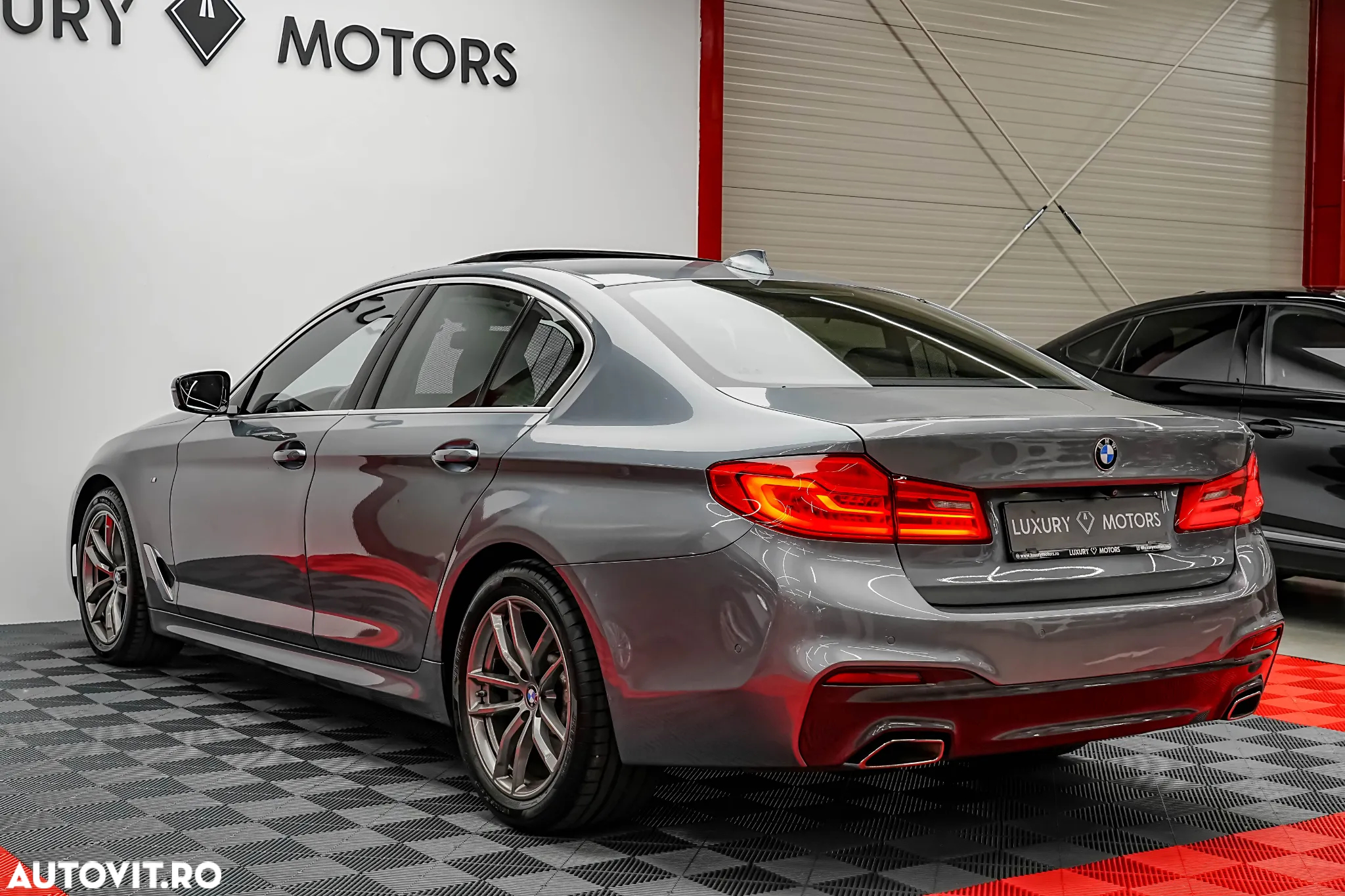 BMW Seria 5 518d AT MHEV - 10