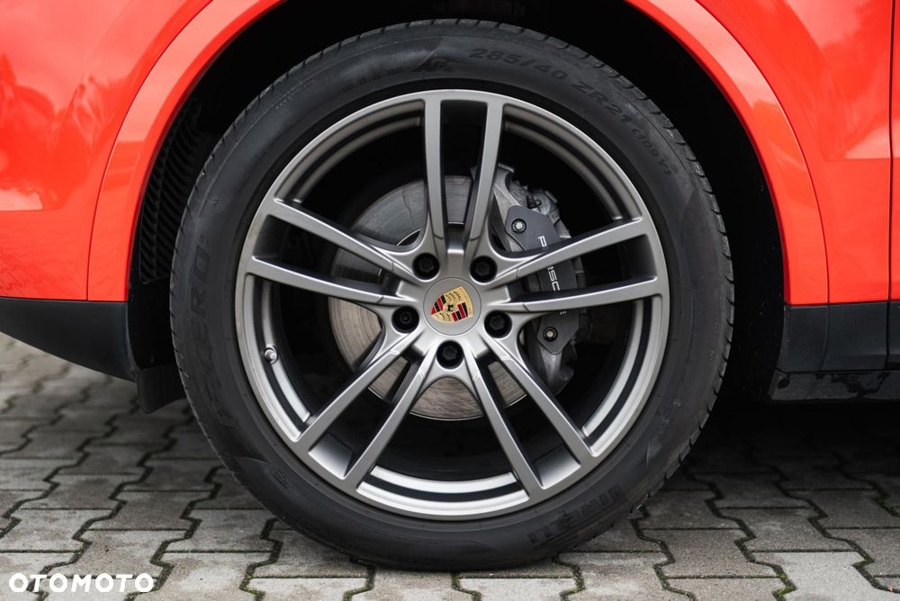 Porsche Cayenne Coupe - 38