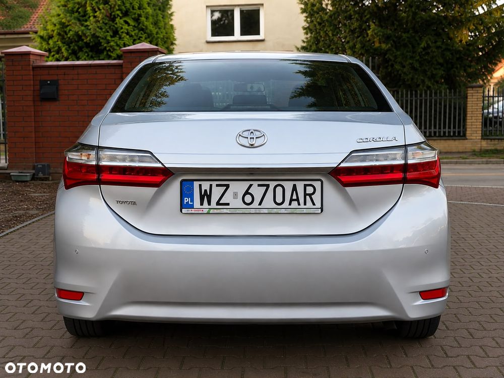 Toyota Corolla 1.6 Comfort - 5
