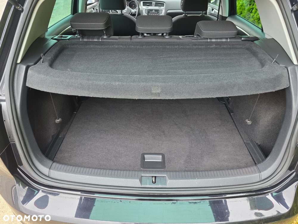 Volkswagen Golf 1.6 TDI BlueMotion Technology Lounge - 20
