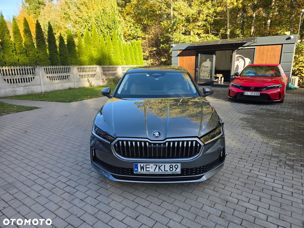 Skoda Superb 2026 photo 2