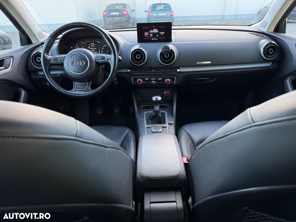 Audi A3 Sportback - 19