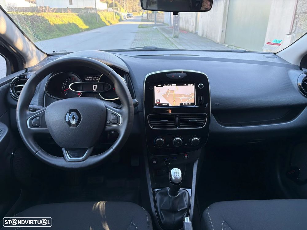 Renault Clio 0.9 TCe Limited Bi-Fuel - 16