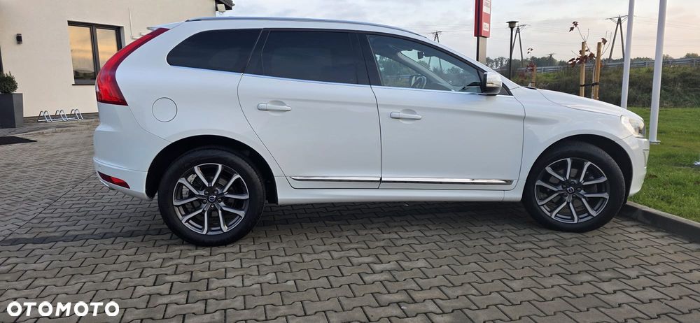 Volvo Xc60 2017 photo 4