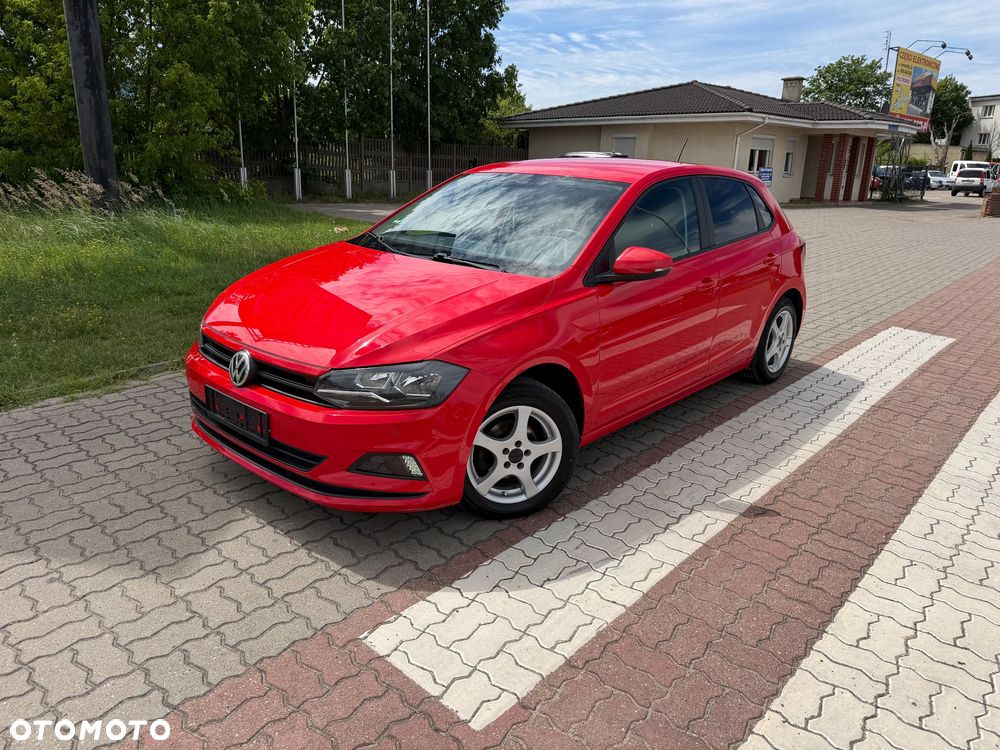 Volkswagen Polo - 1