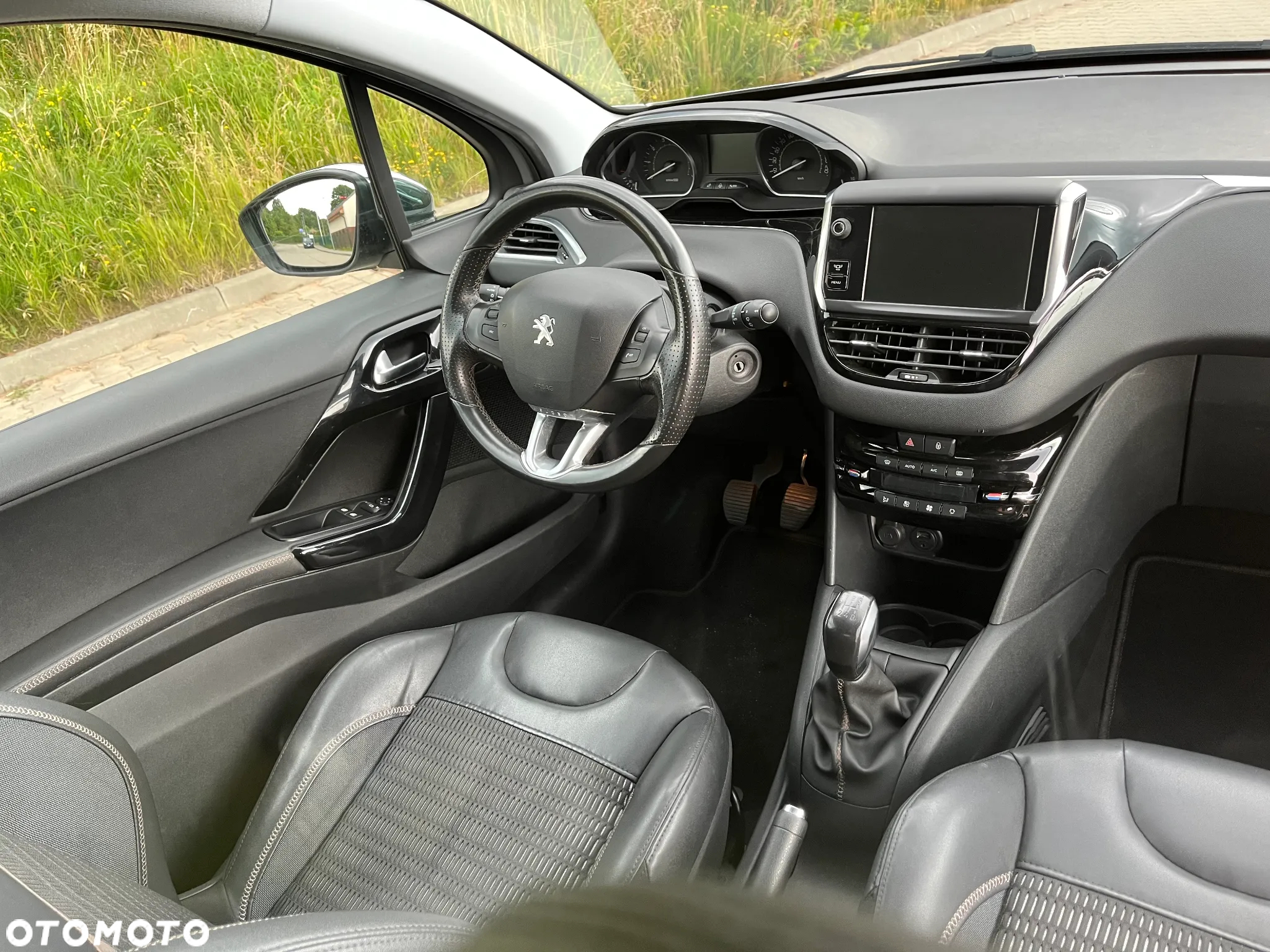 Peugeot 208 1.6 VTi Allure - 6